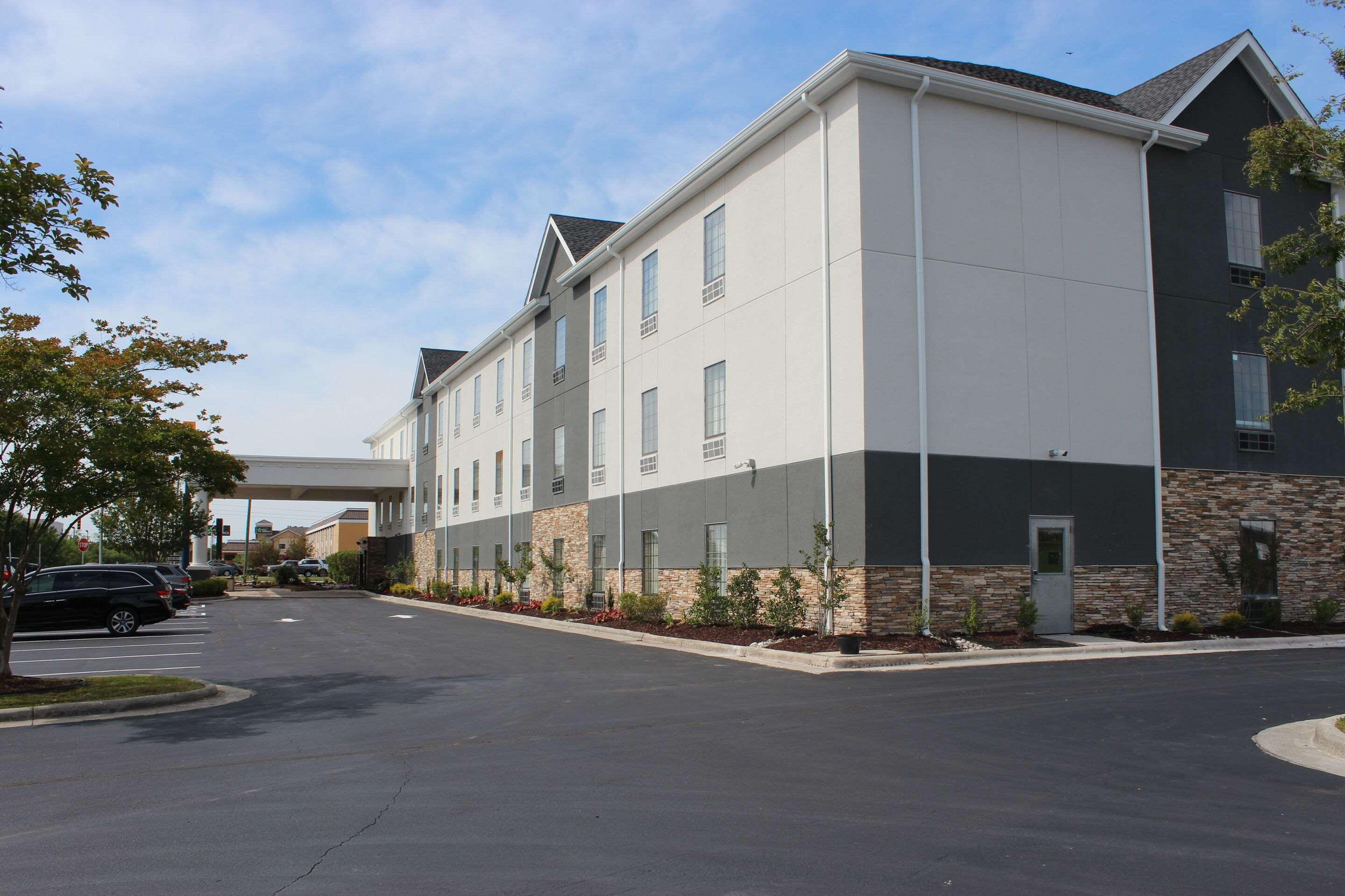 Comfort Suites Near Camp Lejeune Jacksonville Dış mekan fotoğraf